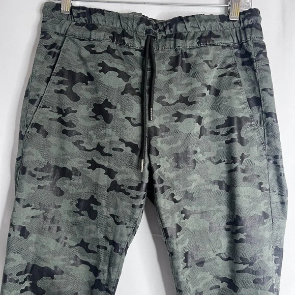 BEVY FLOG Camouflage Skinny Pants - Picture 3 of 12